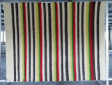 Load image into Gallery viewer, Tradicional Blanket "Cobertor de Papa"